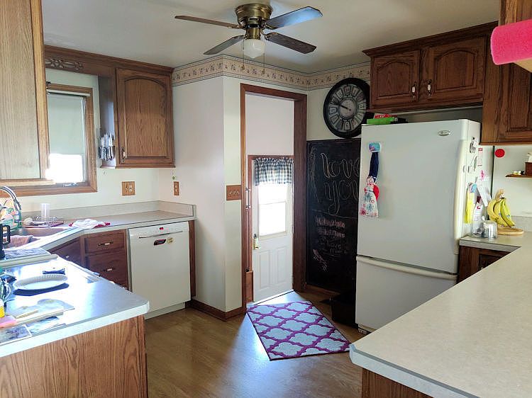 1988 S Chana Rd, Chana, IL 61015 Zillow