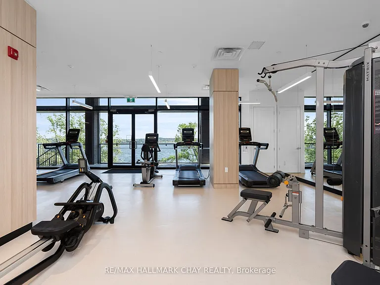 185 Dunlop St E #Penthouse 04 — Photo 38