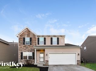 8305 Wheatfield Dr, Camby, IN