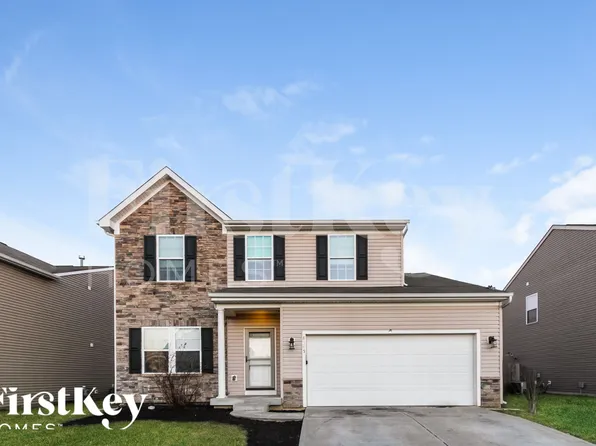 8305 Wheatfield Dr, Camby, IN 46113