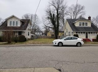4620 SW Varble Ave, Louisville, KY 40211
