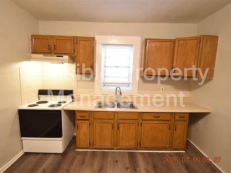 1908 E 15th Ave #A — Photo 13