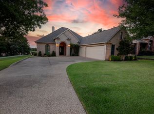 1205 Indian Lake Trl, Corinth, TX 76210