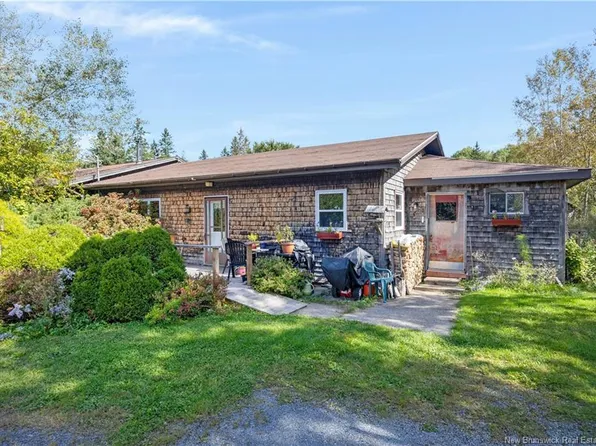 72 River Rd, Norton, NB E5N 7N2