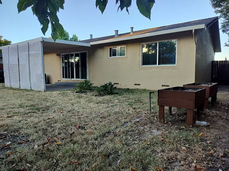 3378 Polaris Dr — Photo 13