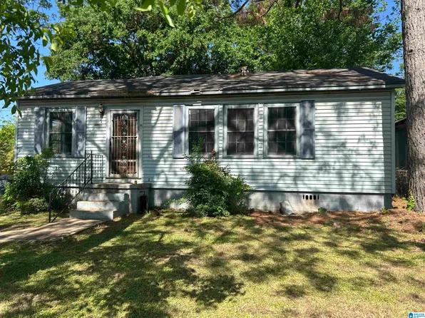 2006 27th Ave, Bessemer, AL 35023