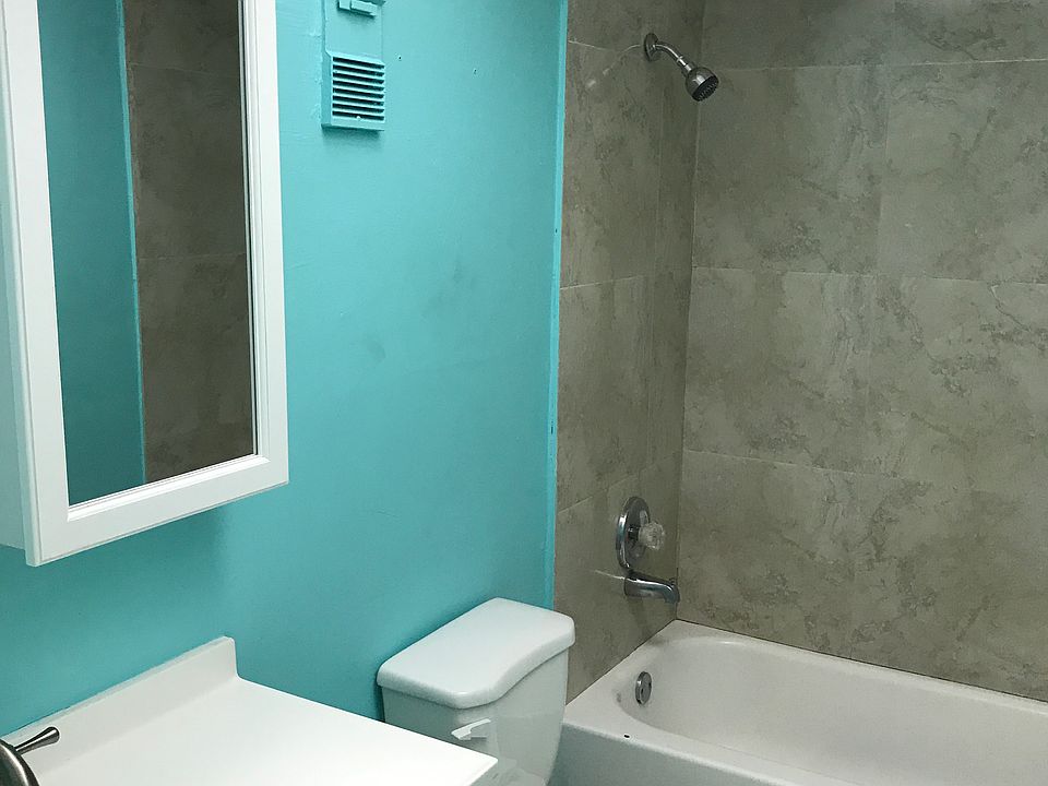2nd image of 6930 NW 186th St APT 415