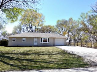 1085 Spring Green Dr, Joliet, IL 60433