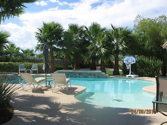 2nd image of 312 Hedgehope Dr