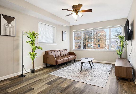 5th image of 1029 N University St APT 2B