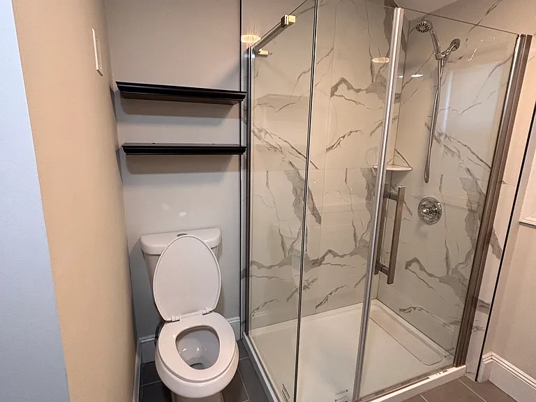 6088 Main St #2 — Photo 9