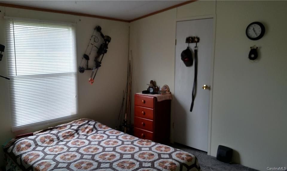 2nd image of 210 Silk And Tassel Row #13
