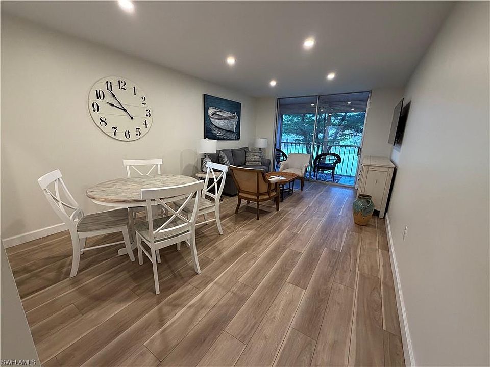 1st image of 180 Turtle Lake Ct APT 206