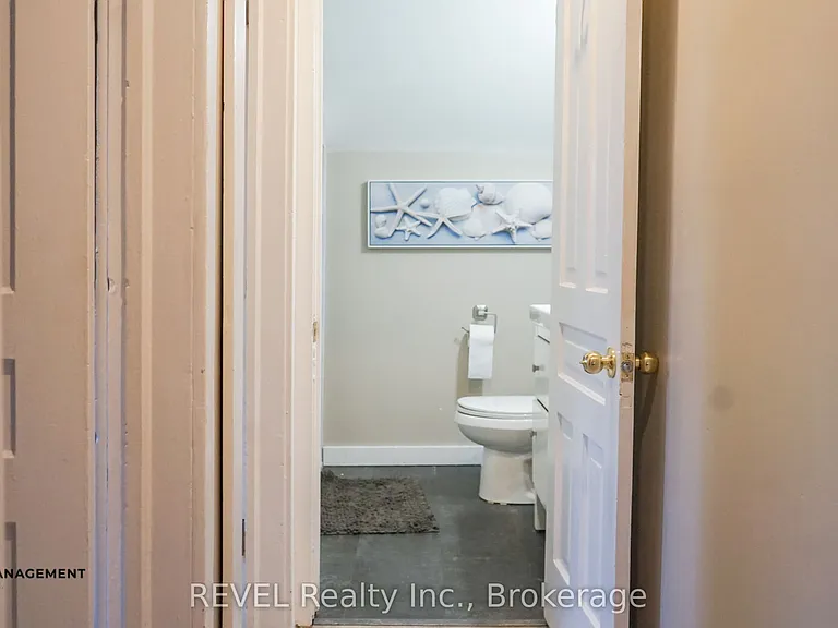 32 Edmund St — Photo 19