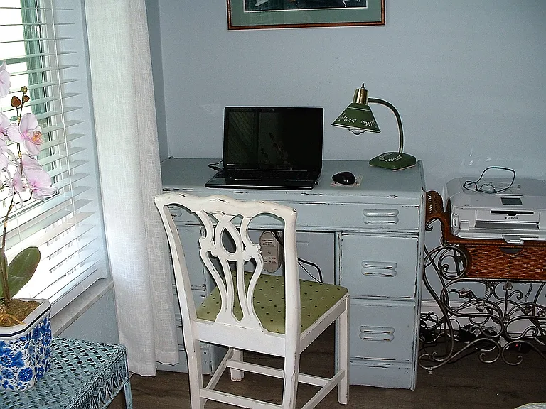 464 N Paula Dr #305 — Photo 13