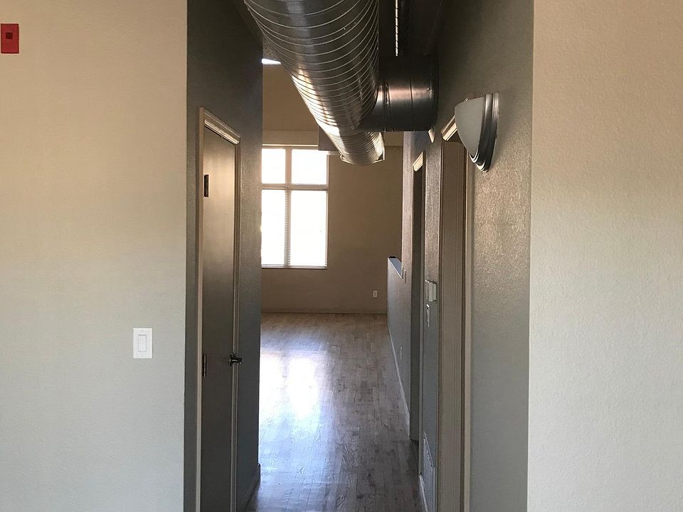 Looking from 2nd bedroom to front