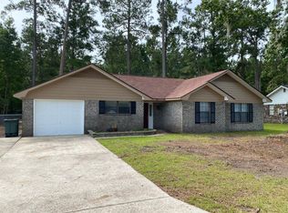 803 E Oxford Ln, Hinesville, GA 31313