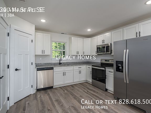 3rd image of 1320 Main Ave SE