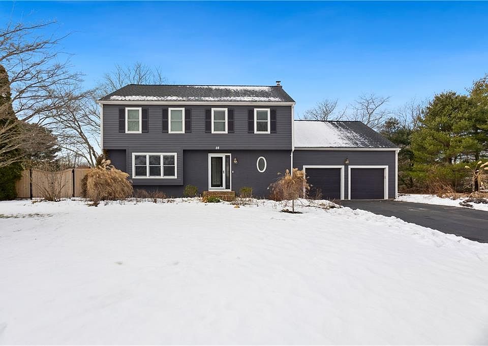 1st image of 28 N Pasture Ln