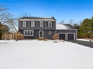 28 N Pasture Ln, South Kingstown, RI 02879