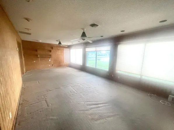 225 Rex Court, Palm Springs, FL 33461