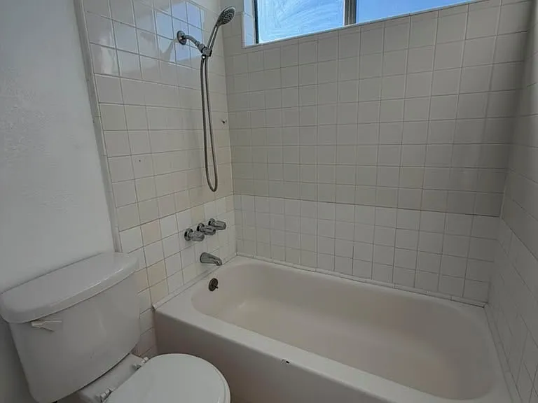 139 S Avenue 52 #6 — Photo 14