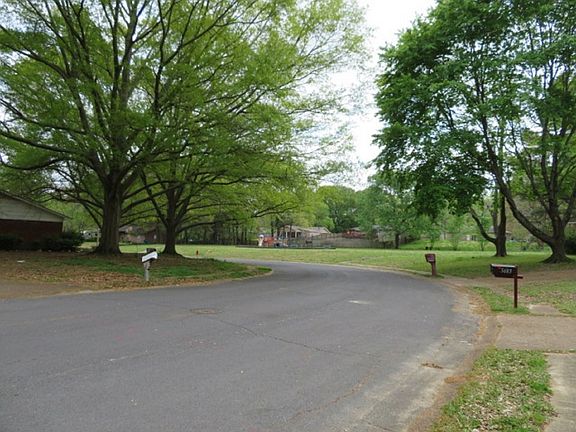 4th image of 5836 Choctaw Dr
