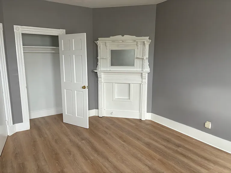 Front bedroom closet
