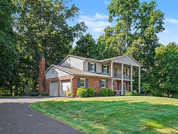 2nd image of 1182 Eagle Ridge Rd