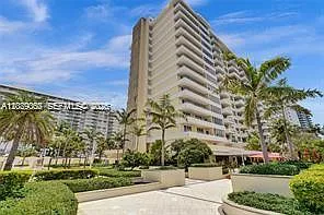 5600 Condo — Photo 3