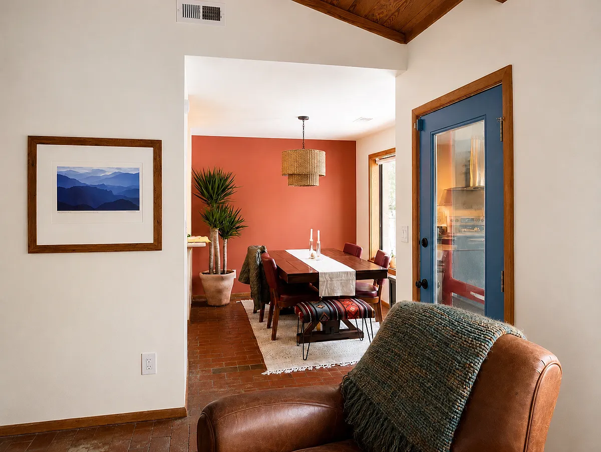 Building Photo - 1313 Valley Run
