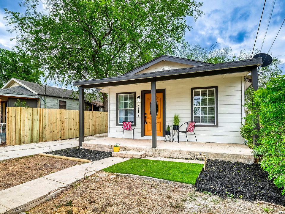 1st image of 1418 Rivas