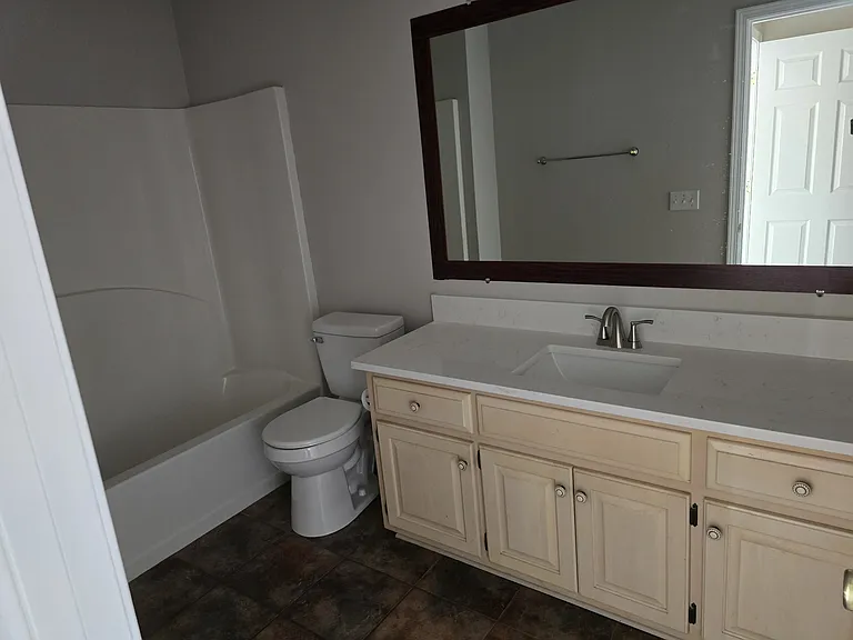 2566 Barron Ct — Photo 7
