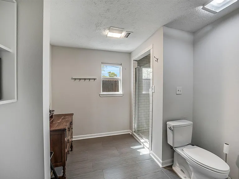 6215 Queensloch Dr — Photo 24