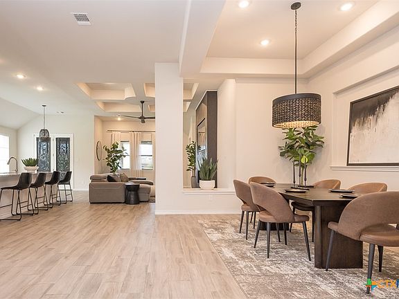 3rd image of 8409 Ridge Crest Dr