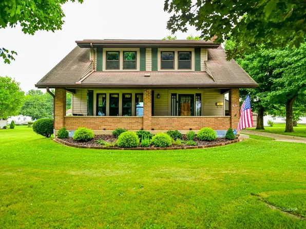 69 Ohio Ave, The Plains, OH 45780