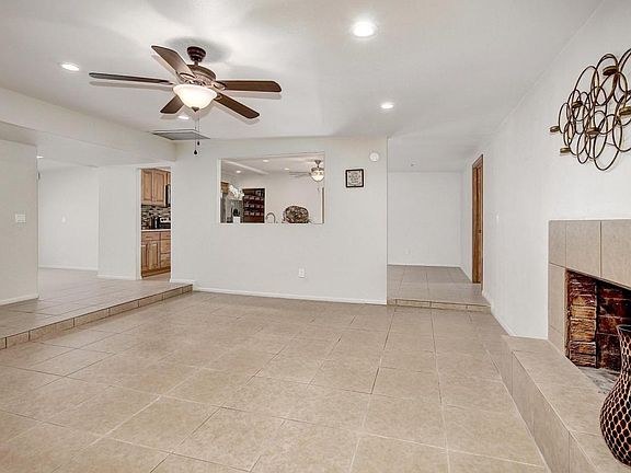 4th image of 1331 N Avenida Kuehn