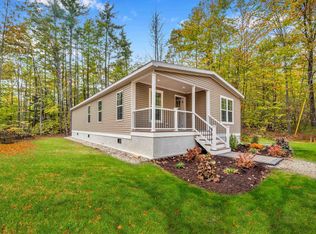 118 Champion Hill Road, Effingham, NH 03882