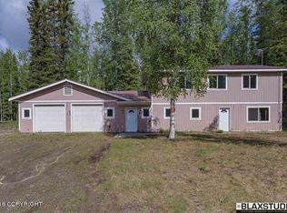 3266 Storey Dr, North Pole, AK 99705