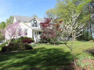 10 Lagrange Rd, Campbell Hall, NY 10916