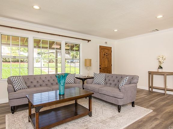 2nd image of 586 E Las Flores Dr