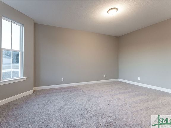 4th image of 58 Oakmont Drive