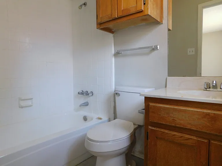 404 Pace Dr — Photo 15