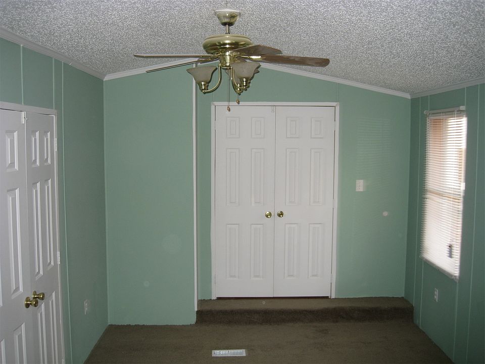 1st image of 1433 Shirley Dr