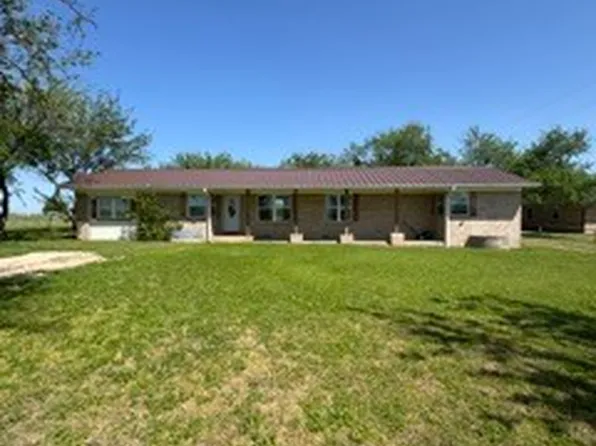 1081 Hoben Rd, Nocona, TX 76255