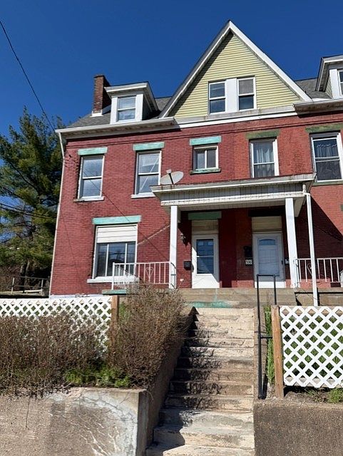 1st image of 538 Airbrake Ave