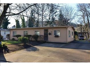 2034 Harbor Dr, Springfield, OR 97477