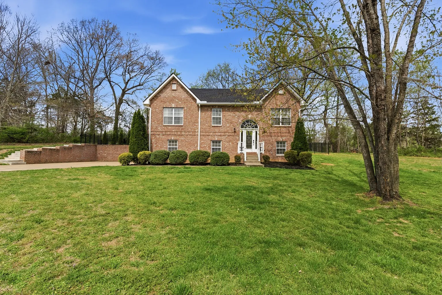 2034 Christy Ln photo 1