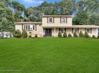 122 Majestic S, Lincroft, NJ