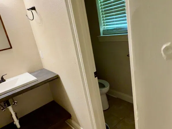 1102 Alma Dr, Lumberton, TX 77657